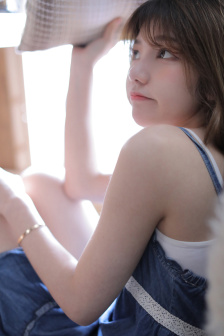 色噜噜巨乳欧美